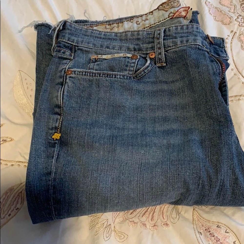 Jeans